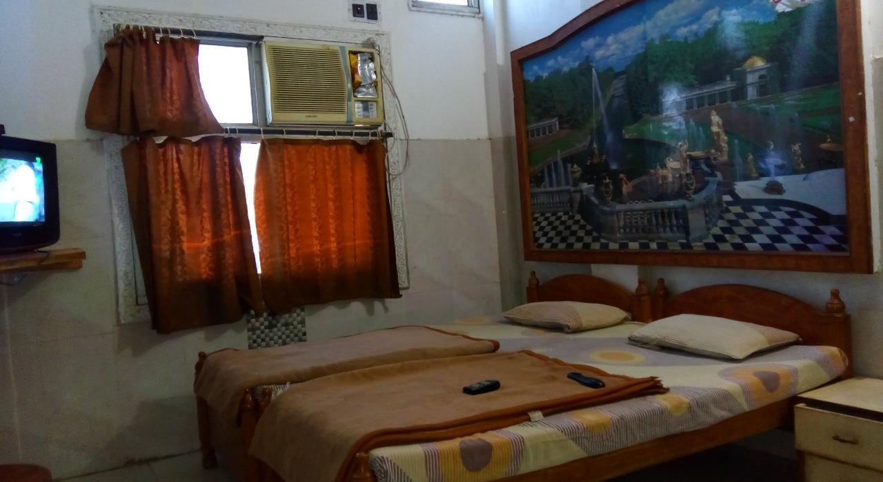 Amber Plaza Hotel Chittorgarh ภายนอก รูปภาพ